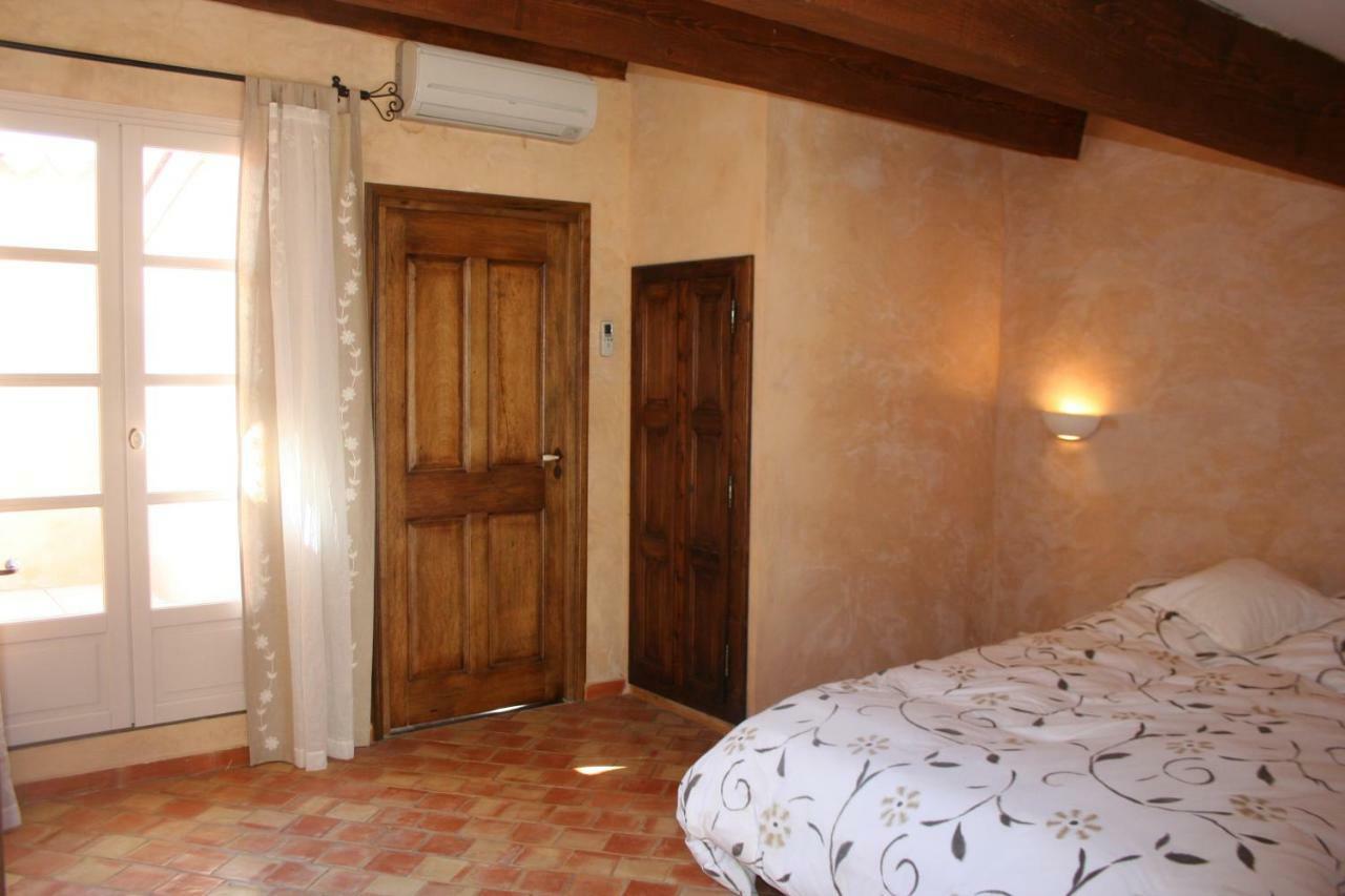 La Maison Derriere La Fontaine Buis-les-Baronnies Eksteriør billede